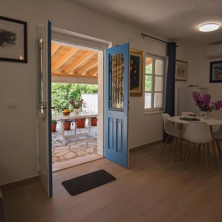 Studio Apartman Roza 斯顿 外观 照片
