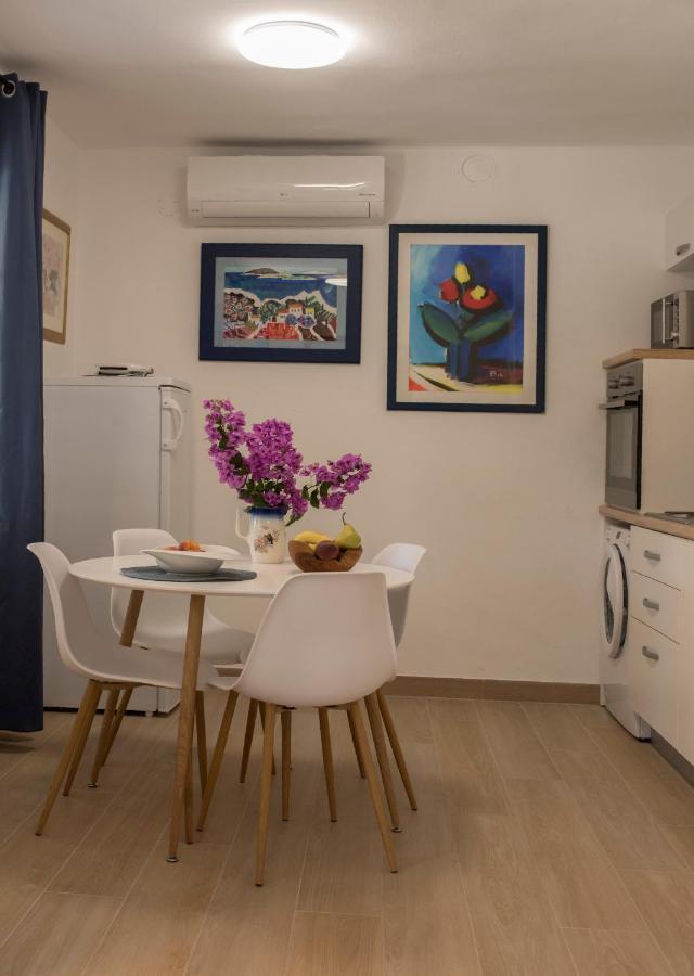 Studio Apartman Roza 斯顿 外观 照片