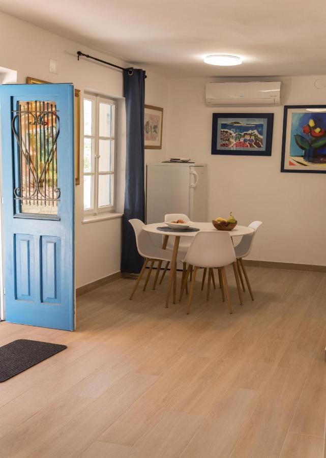 Studio Apartman Roza 斯顿 外观 照片